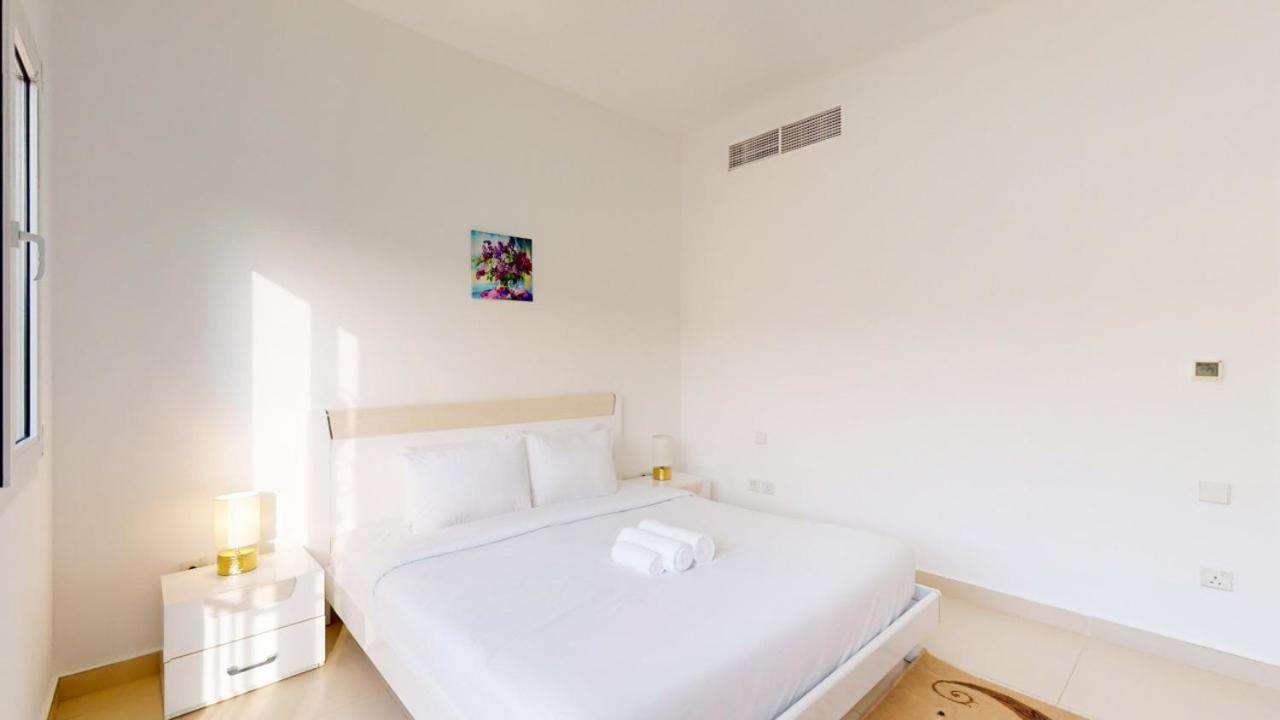 Bella Casa At Serena - Peaceful Three Bed Villa Dubai Ngoại thất bức ảnh